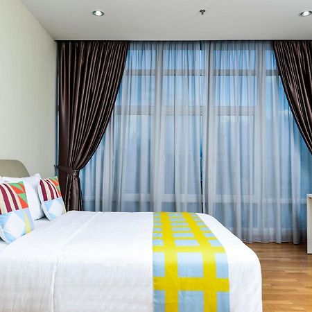 Oyo 527 Home Dua Sentral 2Br Near Brickfields Kuala Lumpur Exterior photo